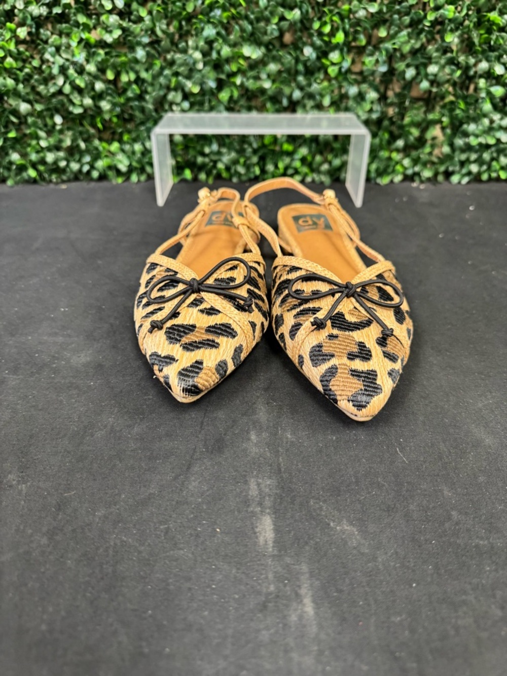 DV By Dolce Vita Carsen Slingback Flat - W7.5 - Picture 3 of 10